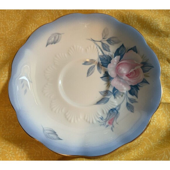 Royal Albert Saucer - Sorrento Pattern - Fine Bone China - Made In England - Picture 2 of 3